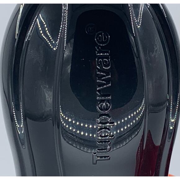 Tupperware Eco Water Bottles Flip Top 36 oz Red Orange Black Set Of 2 Seal Large - Picture 7 of 7